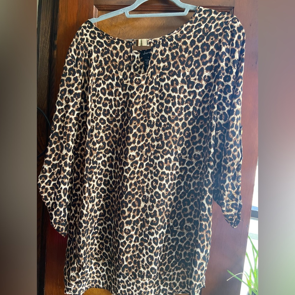 Cheetah blouse- 1x